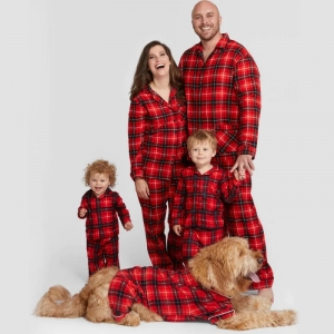 Welcome the Festive Season in Christmas Family Pyjamas: 15 Ways to Craft Cherished Momеnts